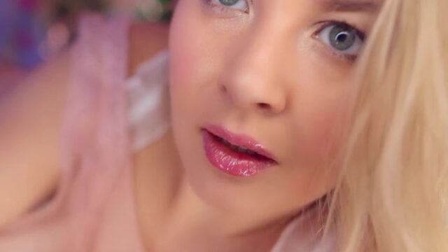 ASMR Valeriya Video of Sweet Morning With Me
