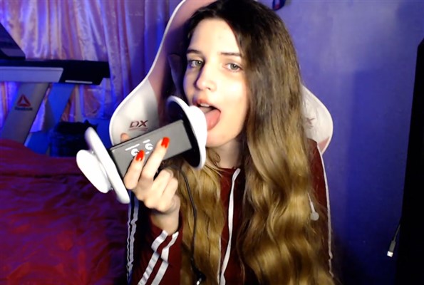 Luz ASMR 3DIO Ear Eating Onlyfans Leaked Video