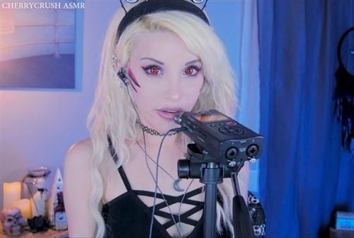 CHERRYCRUSH ASMR MOUTH SOUNDS & EAR EATING VIDEO