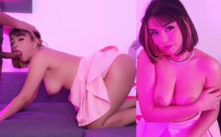 LELA SOHNA COUCH BLOWJOB AND FACIAL Onlyfans Leaked Video