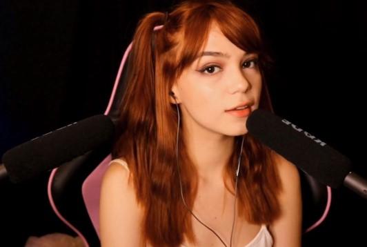 MAIMY ASMR MOUTH SOUNDS AND LOLLIPOP VIDEO