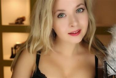 VALERIYA ASMR LEATHER SOUNDS